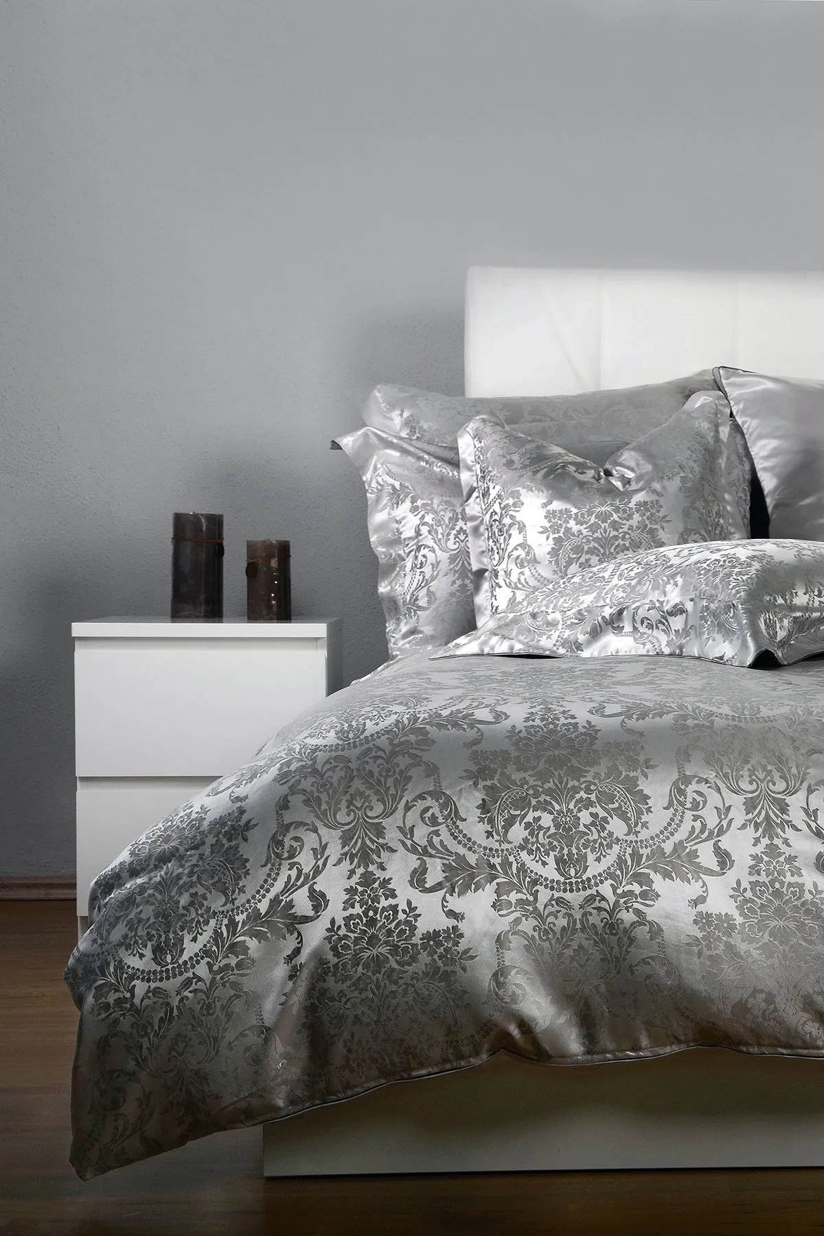 Portofino Grey Pure Mulberry Silk Pillowcase