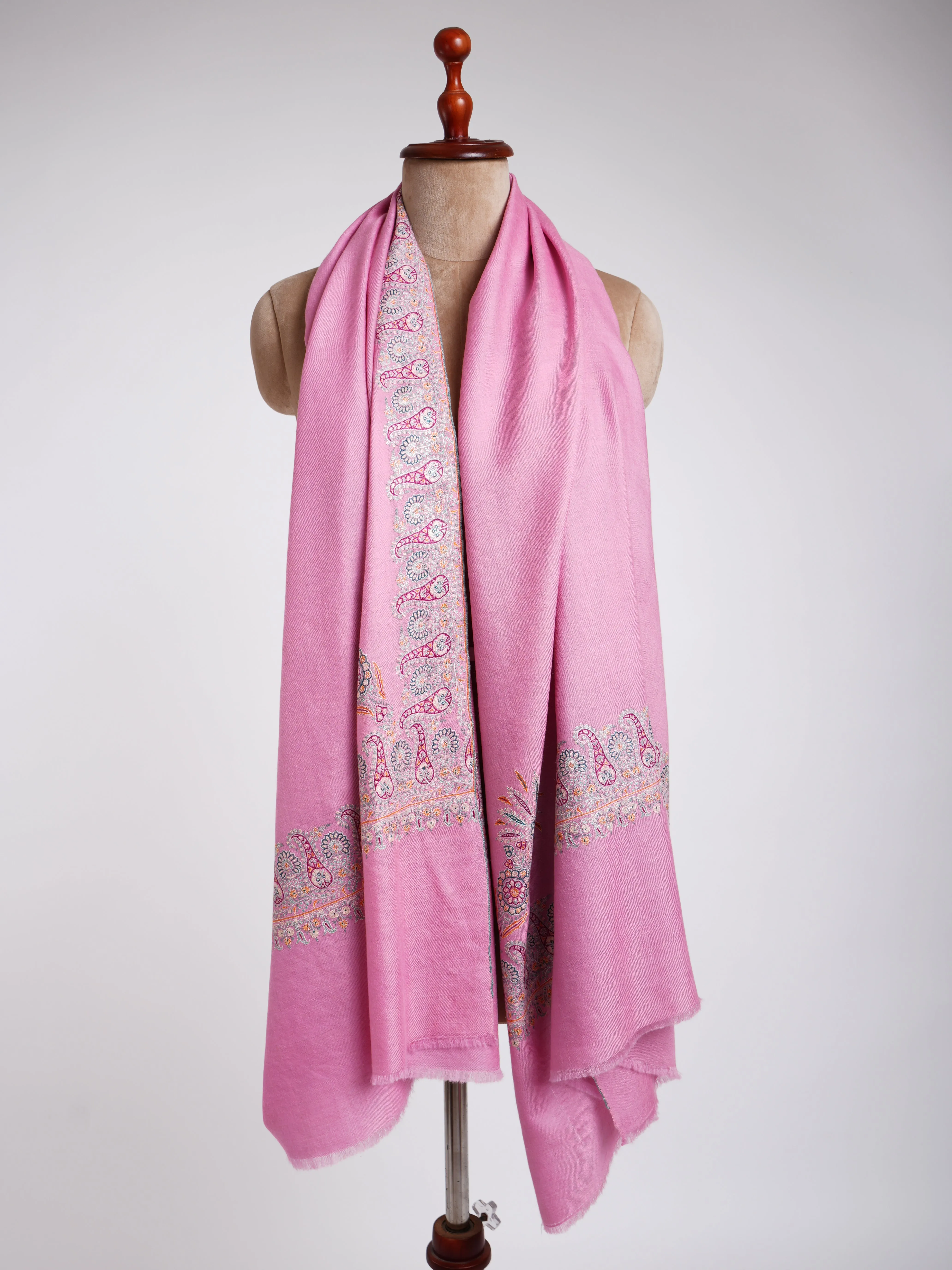 Sozni Daur Dar Hand Embroidered Pashmina Pink